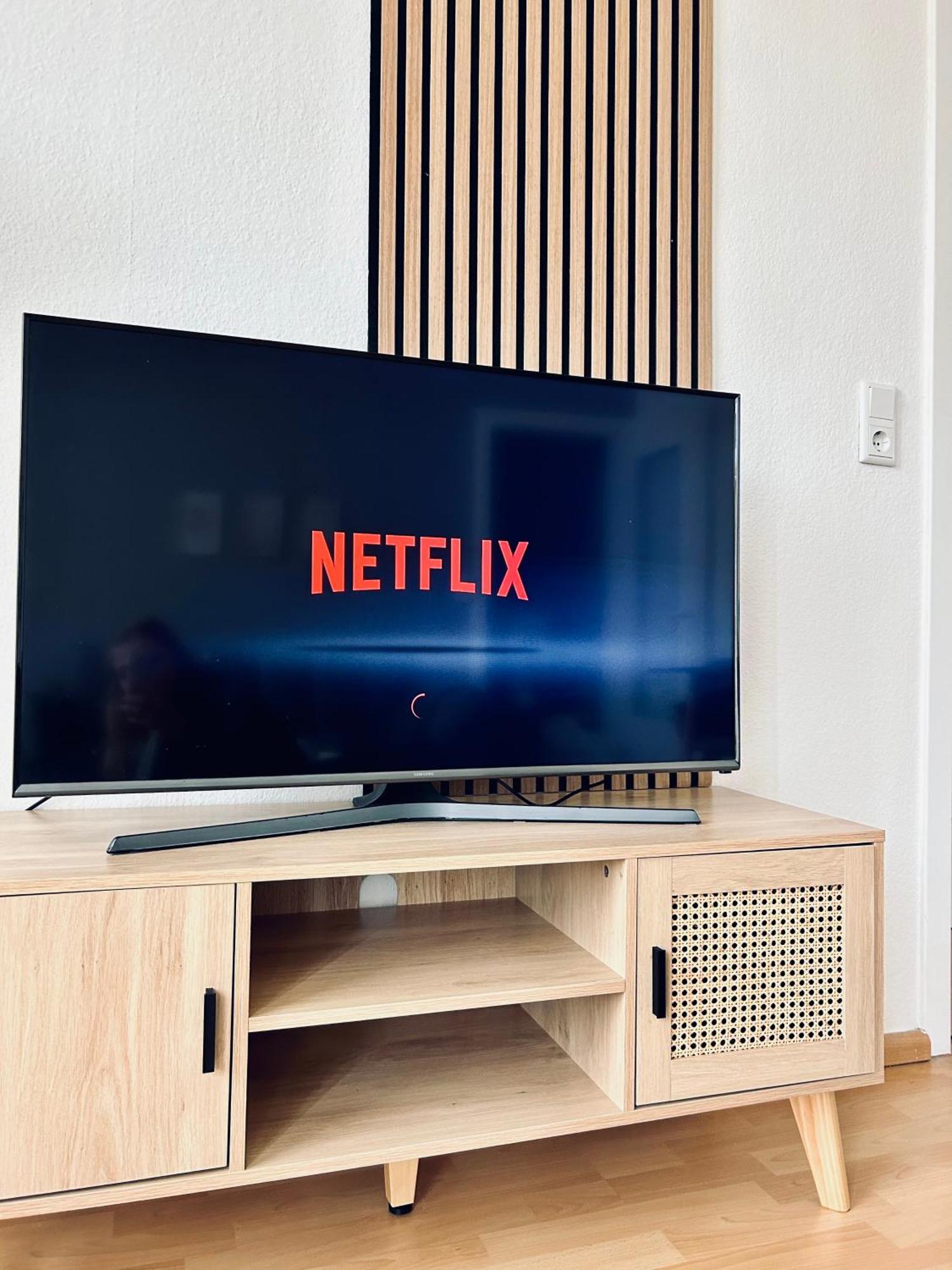 Gemuetliche 2-Zimmer Wohnung Im Zentrum Neumuenster Ngoại thất bức ảnh