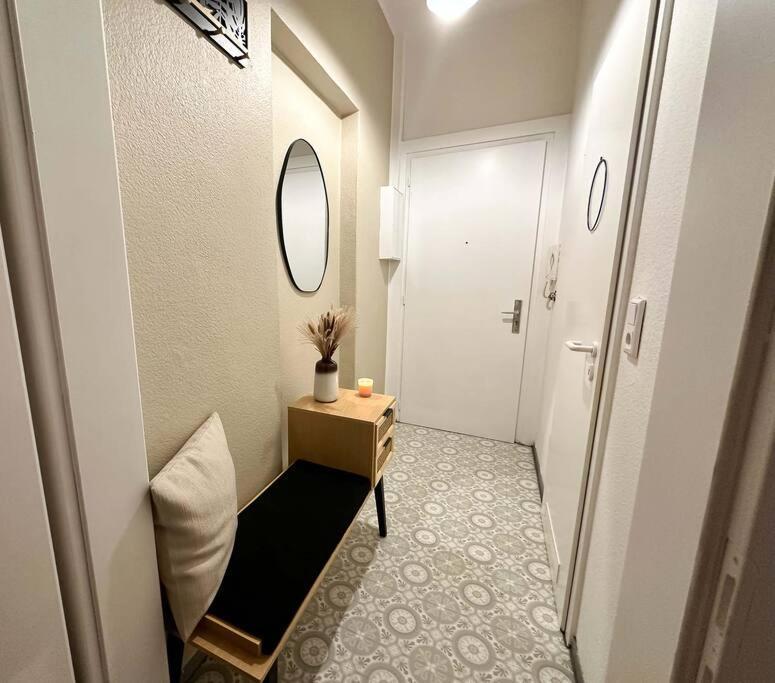 Gemuetliche 2-Zimmer Wohnung Im Zentrum Neumuenster Ngoại thất bức ảnh