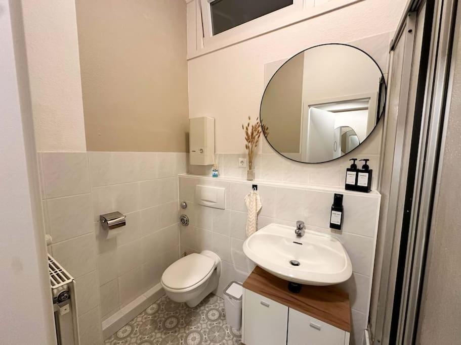Gemuetliche 2-Zimmer Wohnung Im Zentrum Neumuenster Ngoại thất bức ảnh